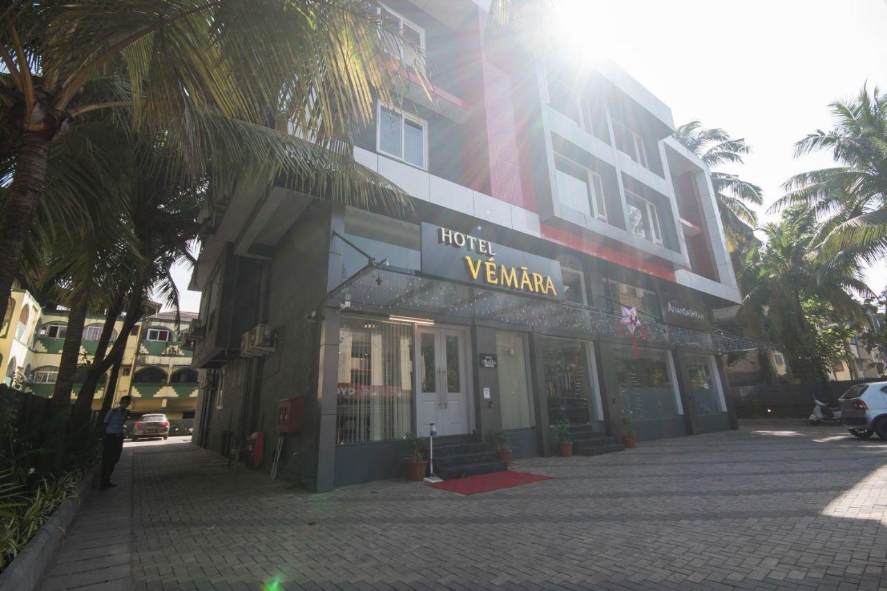 Hotel Vemara Панаджи Екстериор снимка